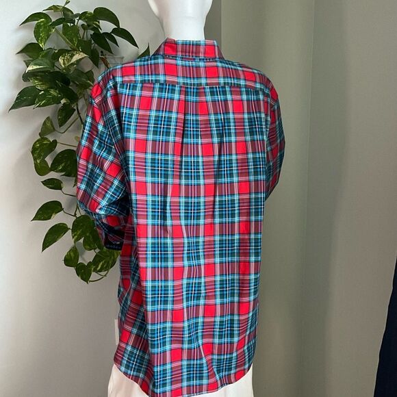 Vineyard Vines Red and Blue Casual Button Down Shirt - Picture 4 of 7